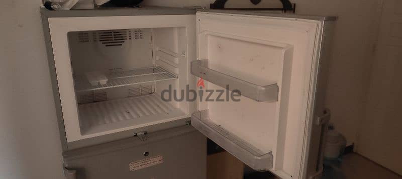 iKon refrigerator 282l double door 2