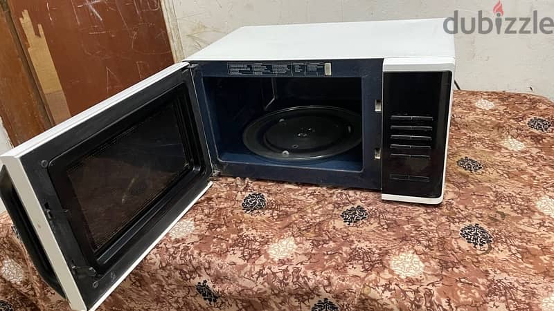 Microwave Oven 20-24 Ltr Samsung 4