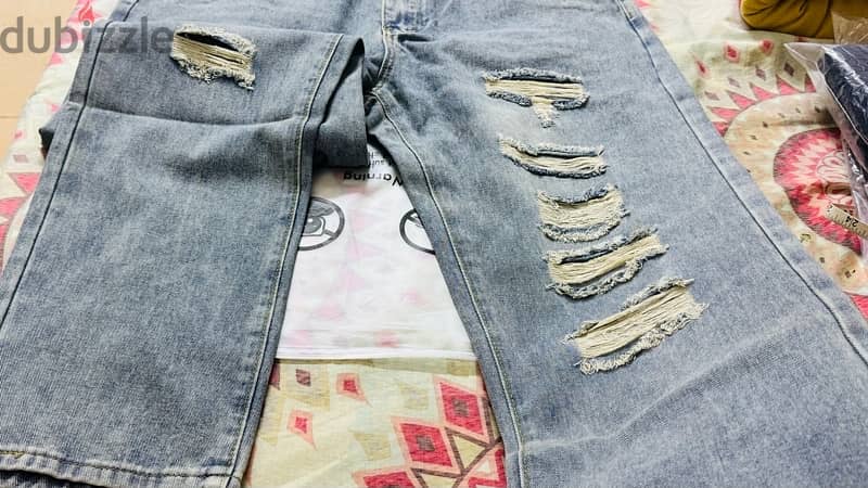 baggy jeans all 15 riyal 13