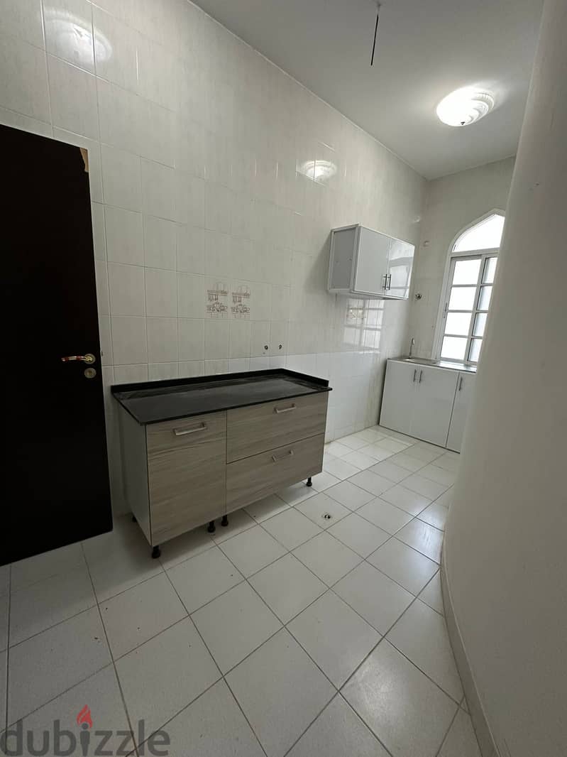 شقق واستديوهات للإيجار. 1BHK and studios for rent 4