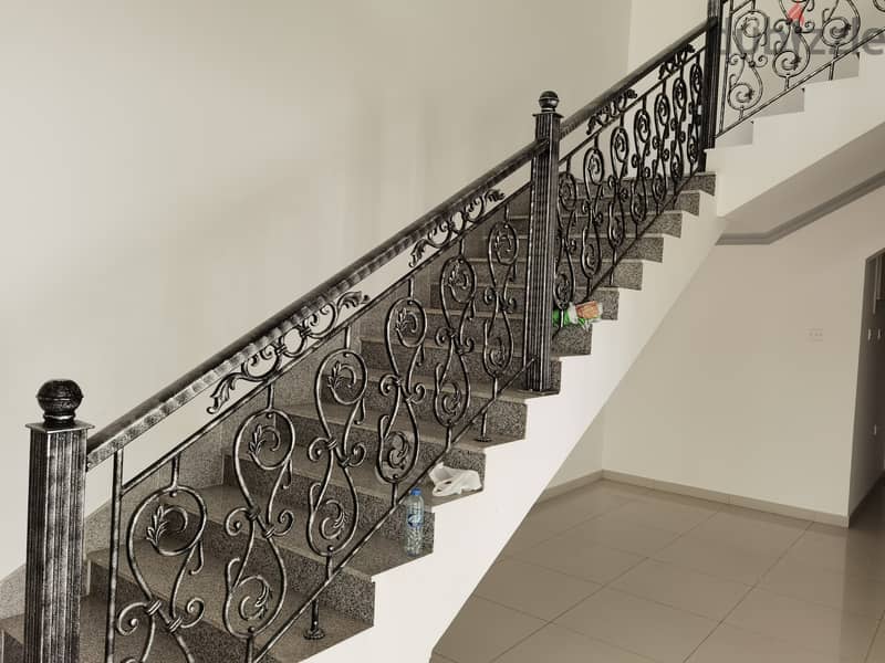 Cast aluminium staircase rail for Sale. 0