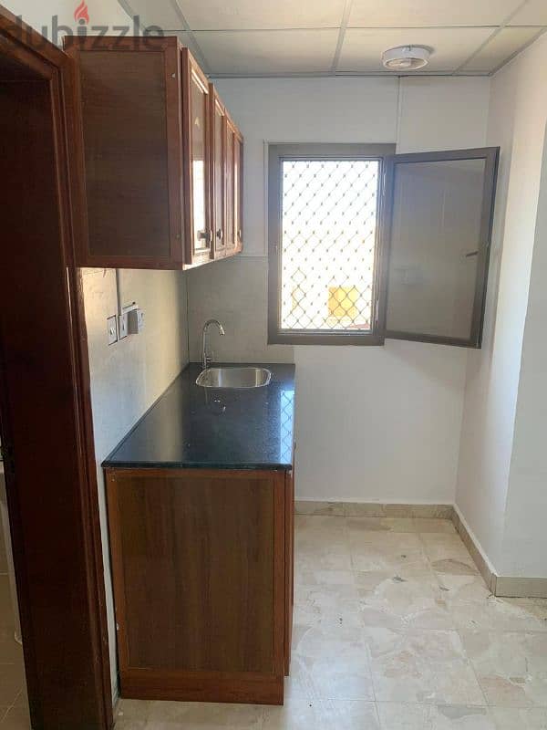 غرفة للايجار / Room for rent 9