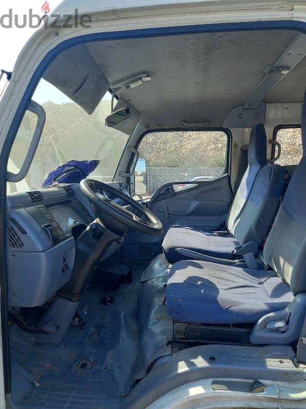 Mitsubishi Canter 3 TON for urgent SALE. 4