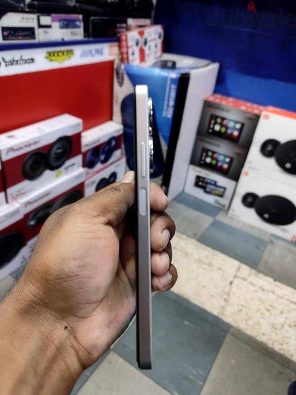 Realme c55 8+8/256 interested message me Whatsapp 79784802 2