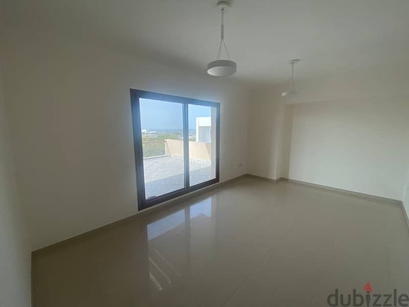 For Rent 5 Bhk +Villa In Madinat Al Allam 2