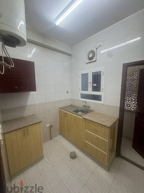 Apartment for rent in Ruwi mumtaz area 11