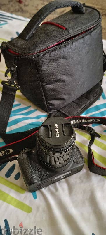 canon 700 D model 0