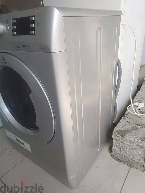 indesit 9kg full option washing machine for sale 2