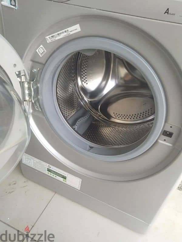 indesit 9kg full option washing machine for sale 3