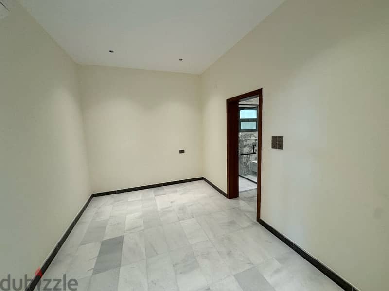 recommend 5+1br twin villa at heart of muscat bousher zubat 16