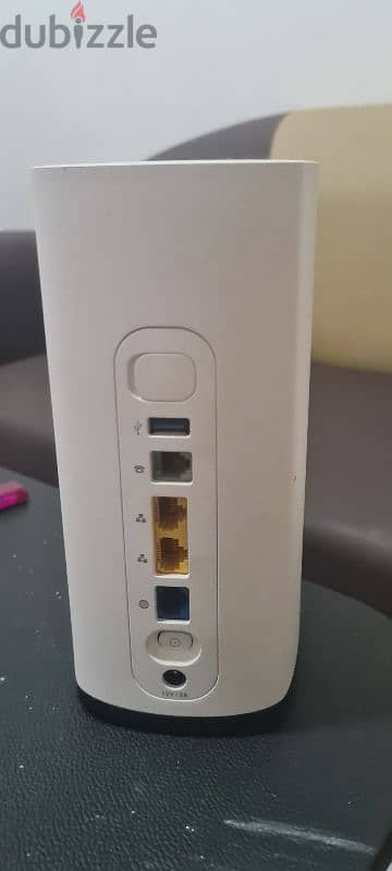 Omantel 5G Router (Used Good Condition) 1