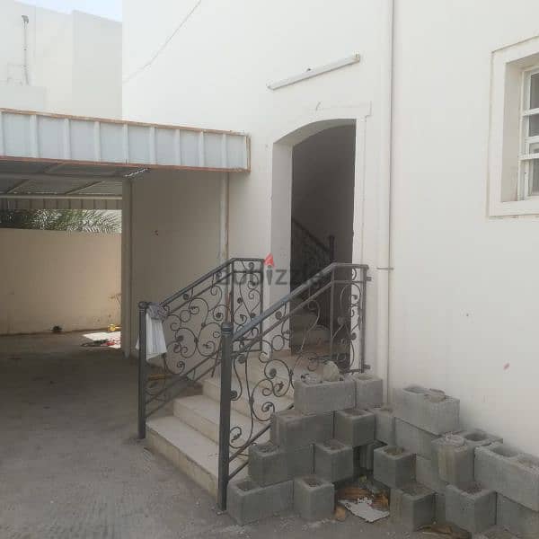 family  first  floor  for  rent  in  mabailah 1