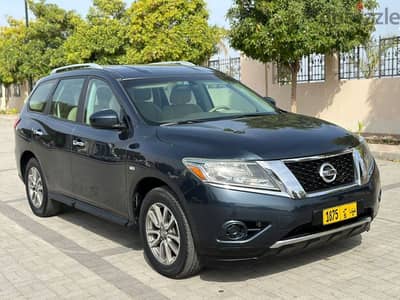 Nissan Pathfinder 2014 ( OMAN AGENCY)