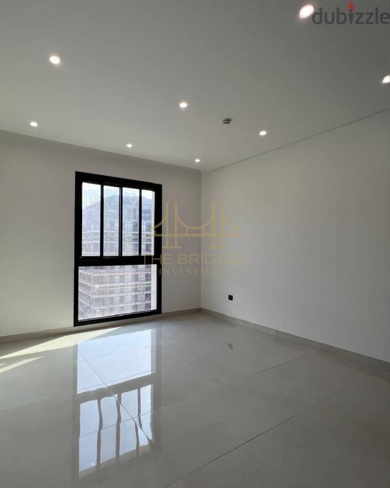 LUXURIOUS 2 BR APARTMENT WITH MARSA VIEW AVAILABLE FOR RENT IN AL MOU 9