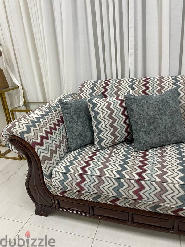 Like-New 2-Seater & 3-Seater Sofas with Fresh Fabric 0