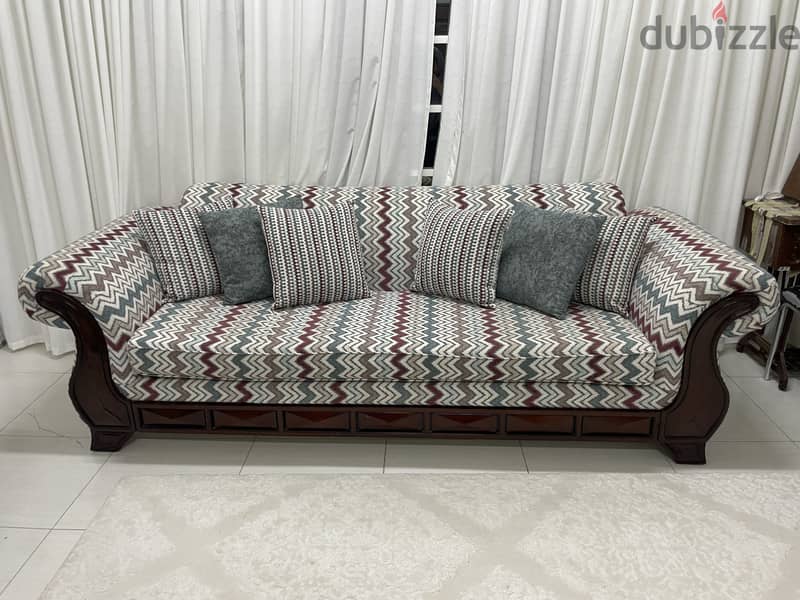 Like-New 2-Seater & 3-Seater Sofas with Fresh Fabric 6