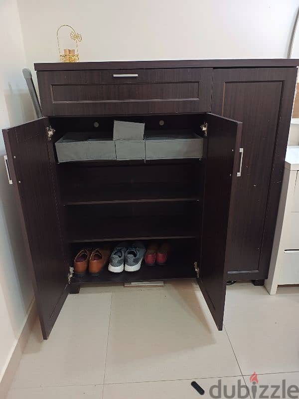 Shoe cabinet from HomesRUs 2