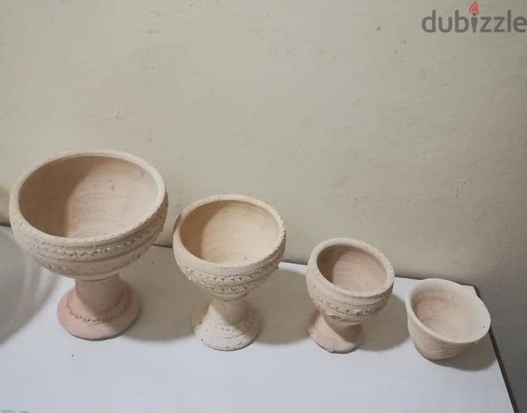 Authentic Omani Clay souvenirs - pottery 0