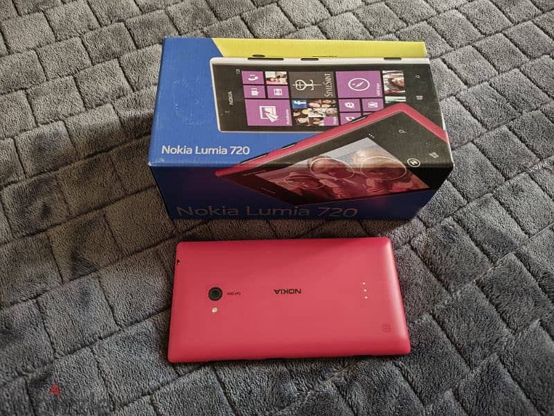 Nokia Lumia 720 Red Like Brand New 7