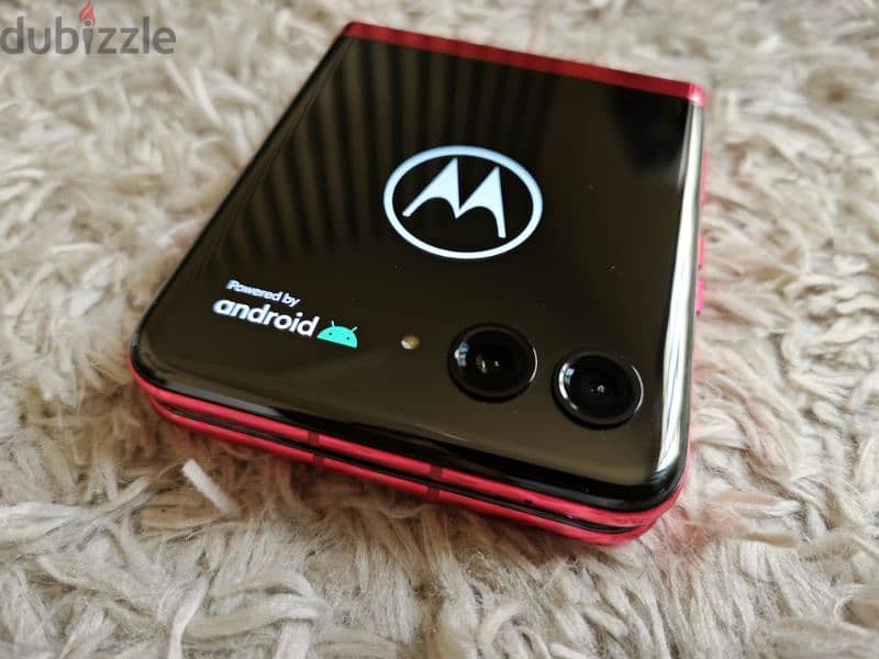 Motorola RAZR 40 Ultra 256GB 5G Viva Magenta Brand New Few Times Used 11