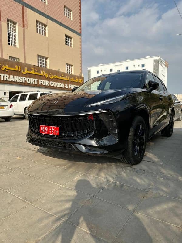 OMR. 18 SUV 2024/25 model full option 1