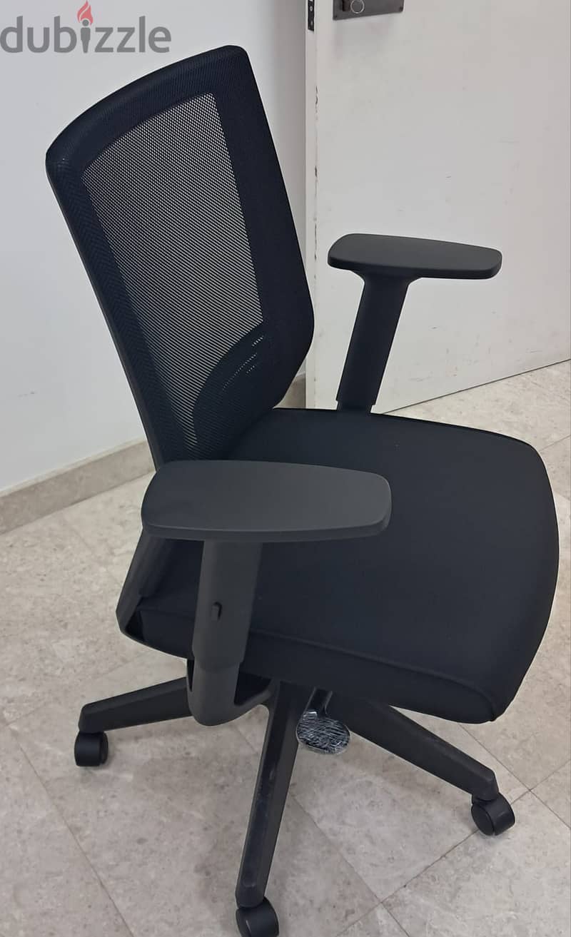 "Premium Merryfair Office Chairs from Malaysia – High Back, Medium Bac 5