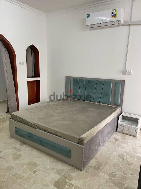 Furnished studio in Al Qurm, including bills 9