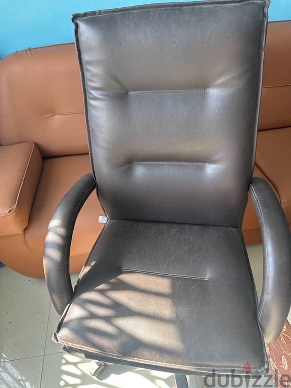 New and Used office chairs for Sale 1