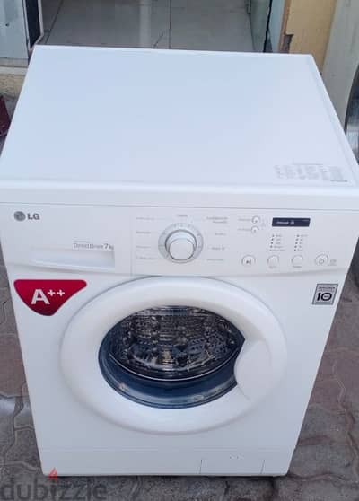 LG 7kg frontload washing machine