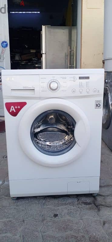 LG 7kg frontload washing machine 2