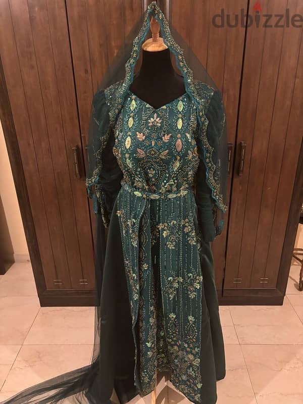 Traditional Wedding Dress for Sale  لبس ملكة تقليدي للبيع 2