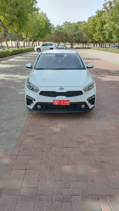 Kia Cerato Sedan 7 Rials Day*