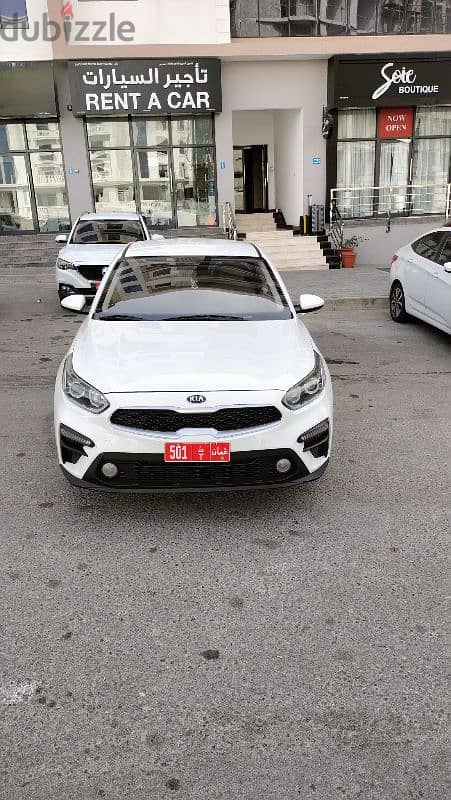 Sedan Kia Cerato 7 Rials Day* 0