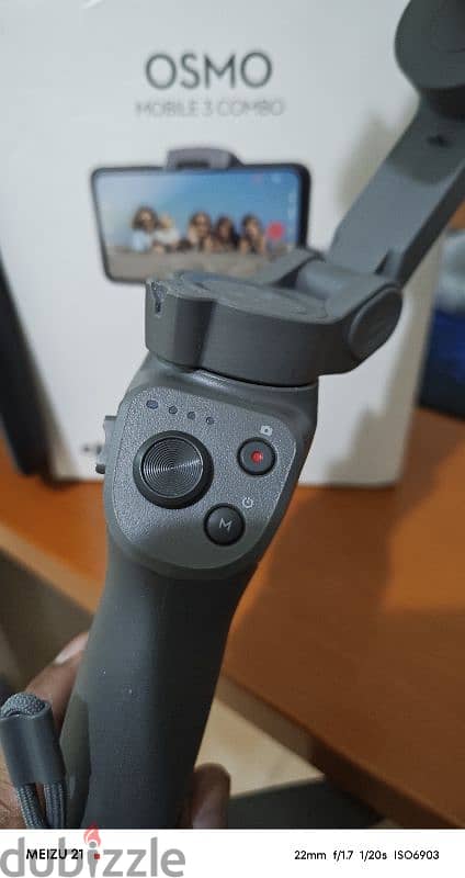 DJI OSMO Mobile 3 Gimbal 0