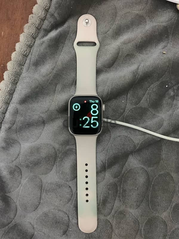 Apple Watch Series 8 45 mm Aluminum GPS only 0