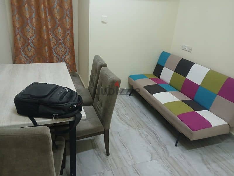 FULLY FURNISHED ROOM WITH ATTACHED BATHROOM NEAR RUWI LULU HYPERMARKET 0