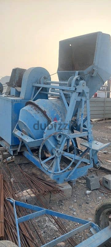 4 tyres concrete mixer machines 1