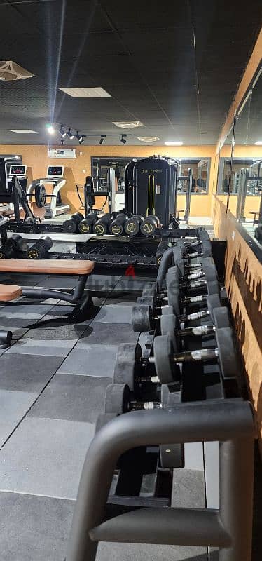 صالة رياضية للبيع GYM FOR SALE 2