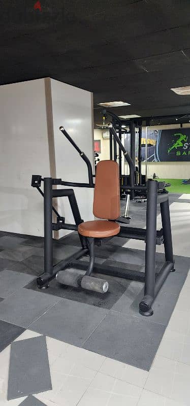 صالة رياضية للبيع GYM FOR SALE 8