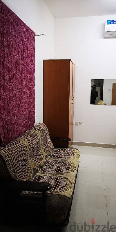 Best Room with Attached Bathroom, Mabailah BP, Near Lulu 3