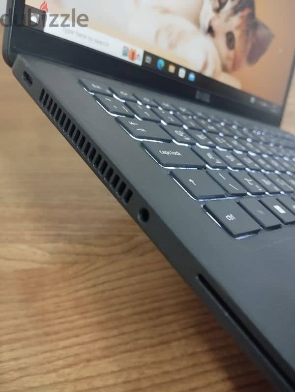 DELL Latitude 7330 2