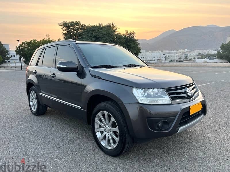 Grand Vitara 2019-2018 Option 1 Oman car Full service by Suzuki Only 0