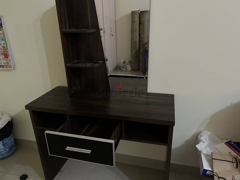 Dressing tables for sale 0