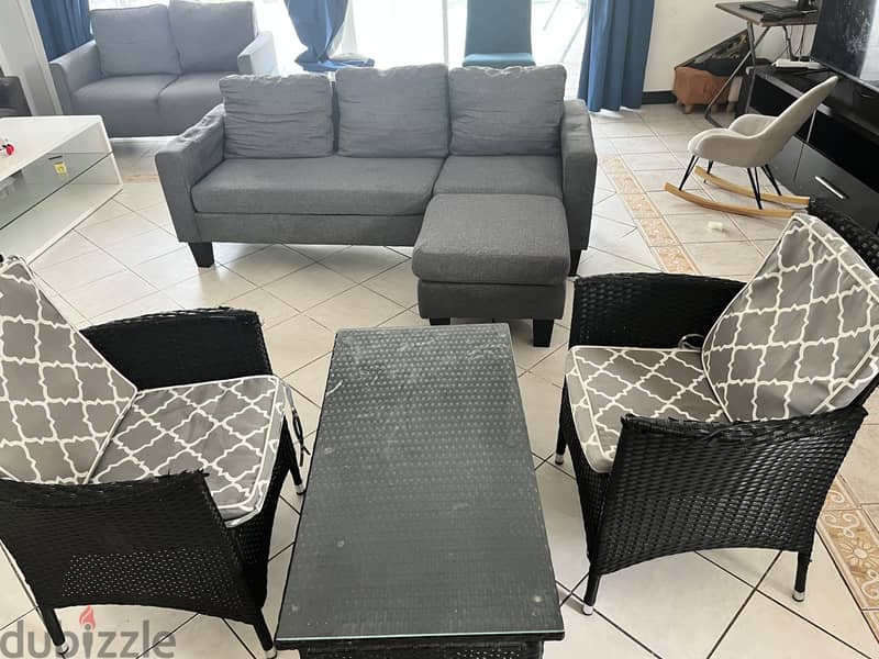 Sofas and table plus chair, all clean and good condition 3