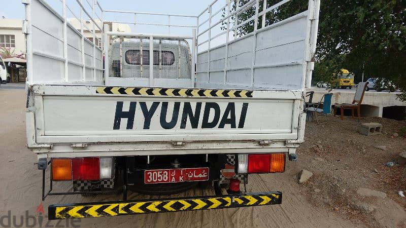 HYUNDAI 2009 Model with new full year Mulkiya 4