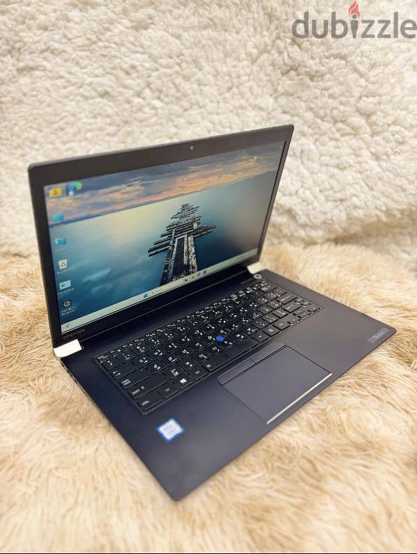 Toshiba tecra i7 8th 16gb Touchscreen 1