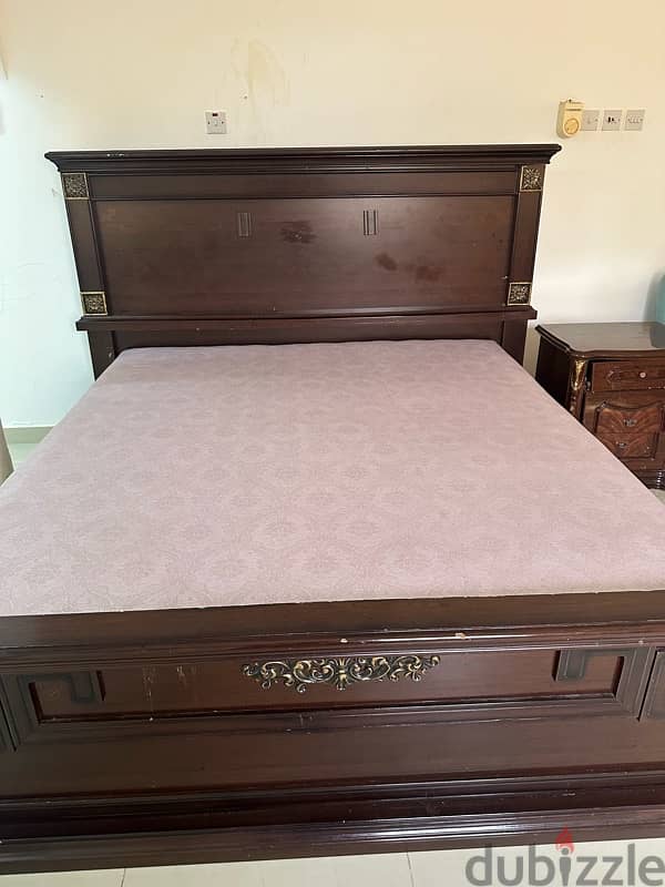 king size bed with mattress and 2 side tables 0