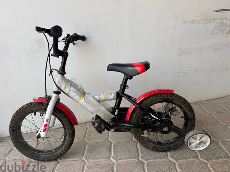 Brand New condition kids bike 1