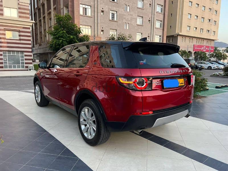 Land Rover Discovery 2017 0