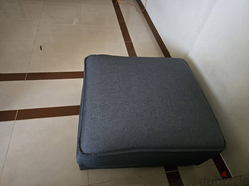 perfect condition ottman and sofa 0